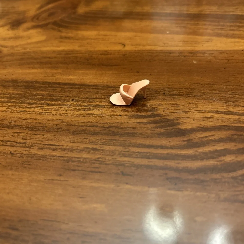 Vintage Pale Flesh Color Peach Barbie‎ High Heel Pump Dress Shoe